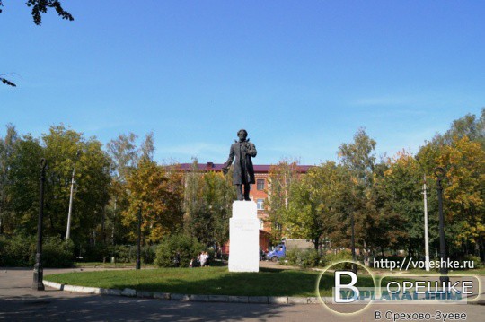 Какие прозвища дают памятникам в России