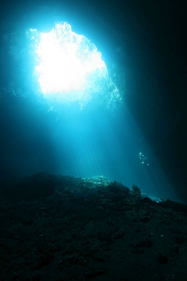 Голубая дыра (Great Blue Hole)