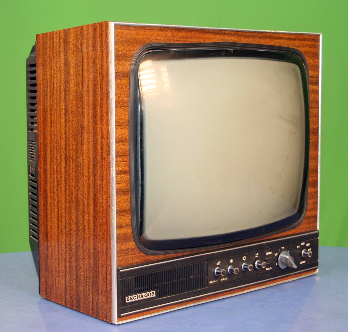Телевизор 80 х. Фотон 51тц-408д. Ламповый телевизор Горизонт 736. Телевизор Фотон 51тц-408. Телевизор рекорд 51тц.