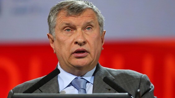 На что смотрят женщины, когда обращают внимание на мужчину?