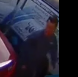 Хлопок в салоне автомобиля