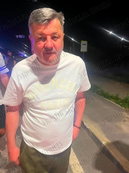 Бизнесмен попал в ДТП и покинул место аварии