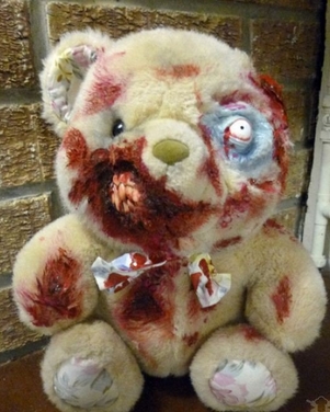 Необычная банда в Южной Африке терроризирует людей