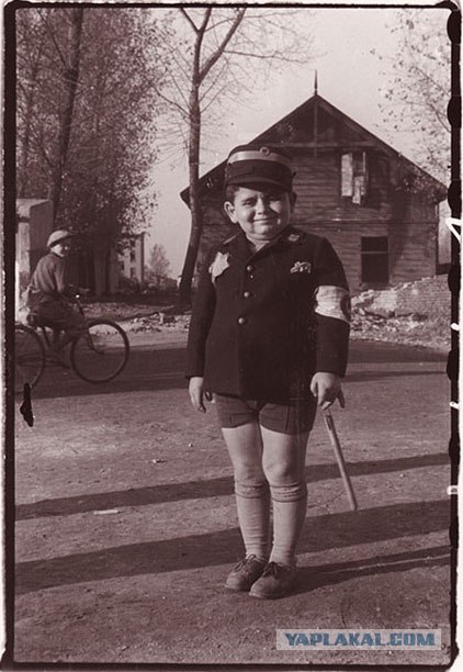 Фотографии второй мировой, многие цветные (фото)