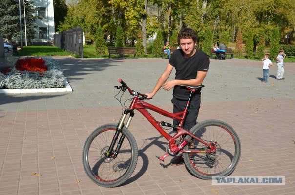 кто на чем гоняет?
