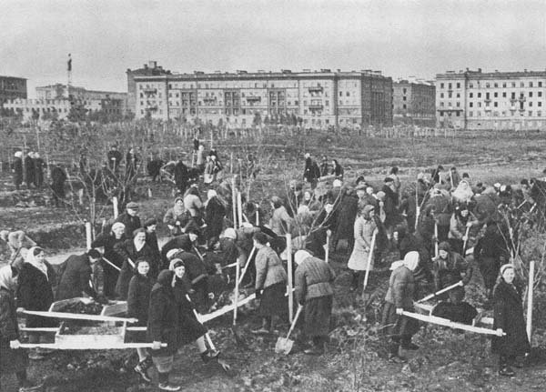Старая трасса Варшавского ж.д. хода в Питере.