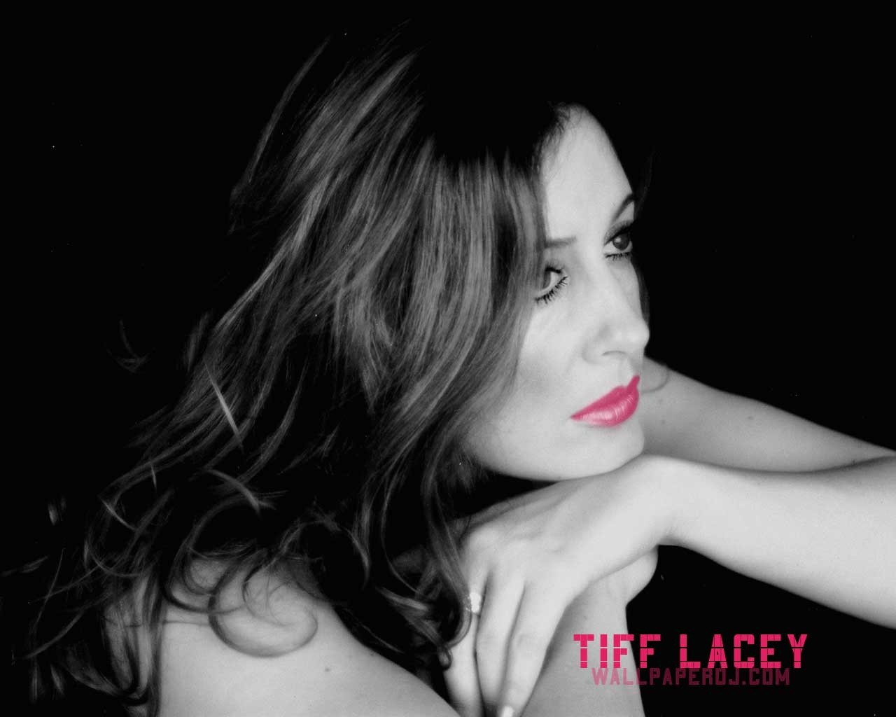 Тифф девушка. Тифф Лейси вокалистка. TIFF Lacey певица. TIFF Lacey фото. ATB вокалистка.