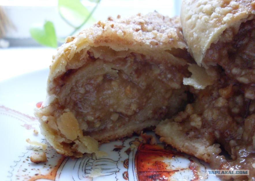 Барурик армянская сладость с грецким орехом
