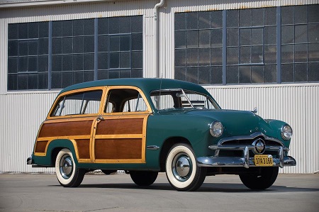 1948 Willys Jeepster. Автопятница №39.