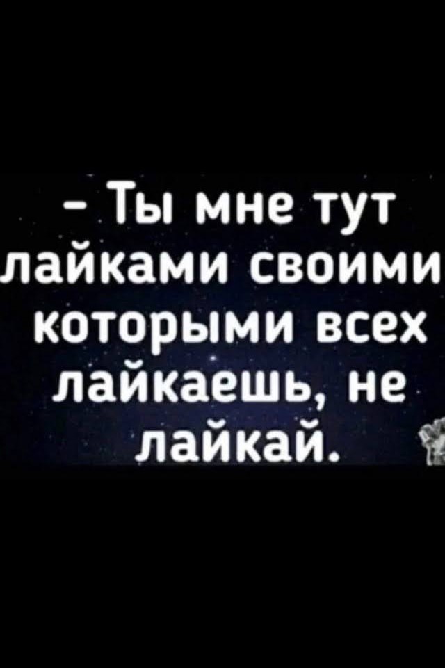 Шерлок Холмс тут нервно курит в углу свою трубку