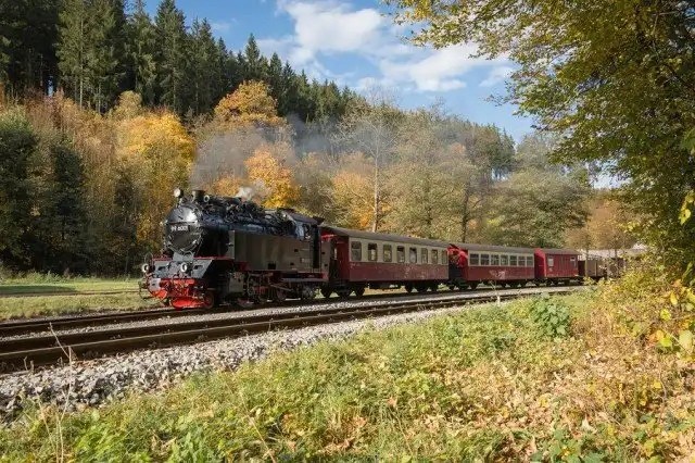 Осень на железной дороге