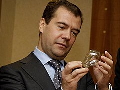 Молния. Вводим санкции. Отключаем газ.