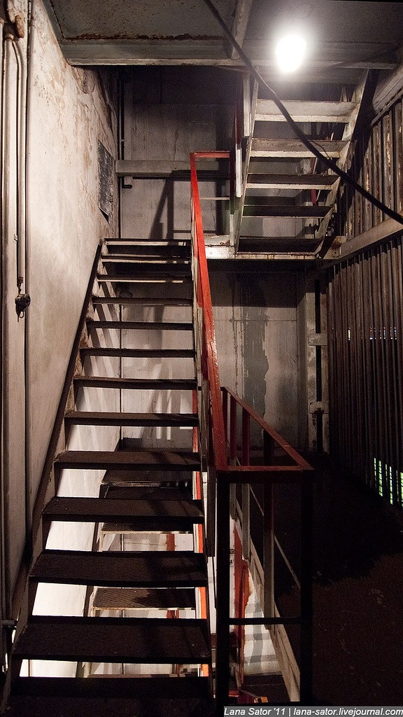 Блогеры проникли на секретный объект!