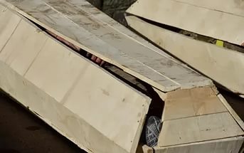 Гробы и стон на Майдане: в центре Киева прощаются с убитыми под Авдеевкой карателями