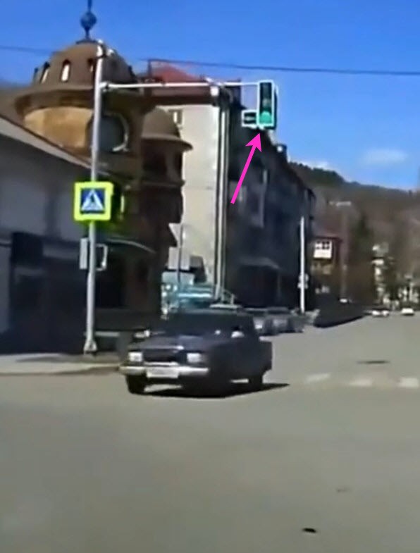 Двери автоматически открываются