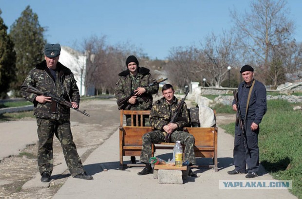 Две армии одного полуострова