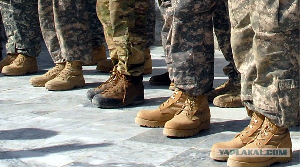 История военной обуви