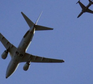 Самолет НАТО чуть не столкнулся с пассажирским самолетом РФ над Курилами