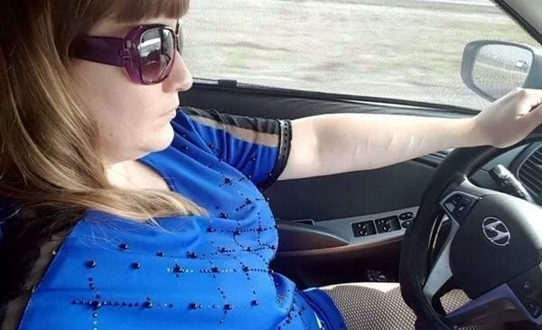Многодетная мать посадила ребенка за руль и дала разогнаться до 130 км/ч