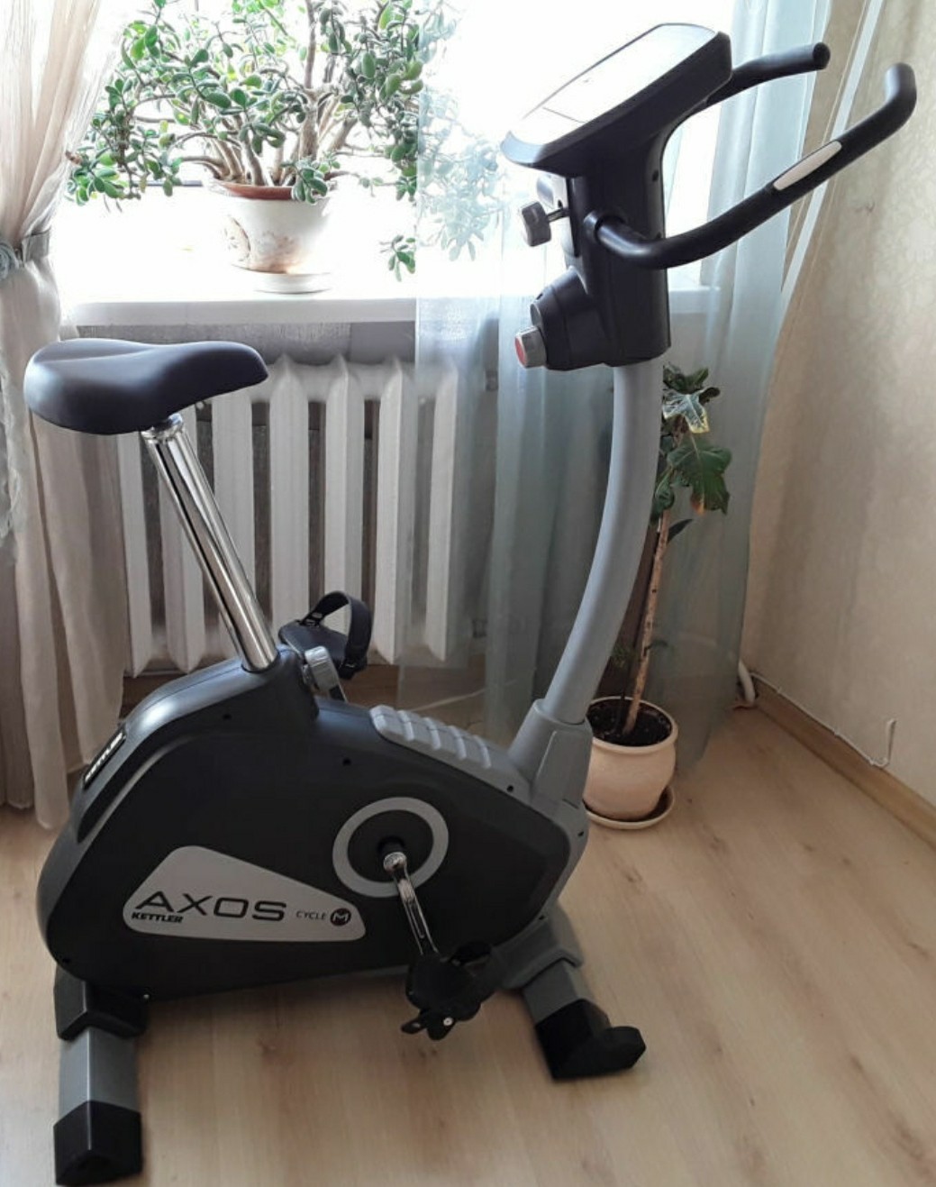 Kettler Axos