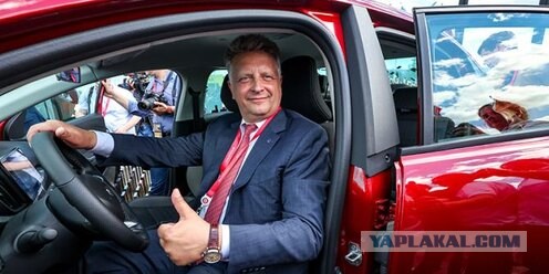 Утвердили машины для российского такси. В список вошли модели Lada и «китайцы»