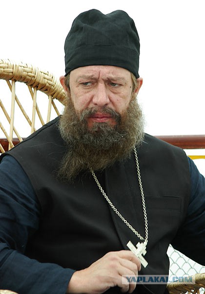 Фото актеров и музыкантов, из которых харизма плещет через край