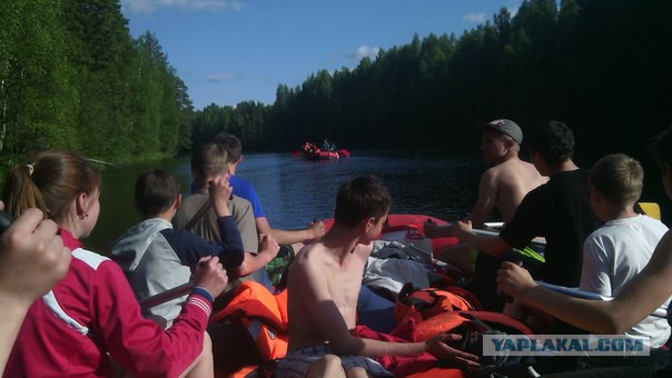 На озере Сямозеро в Карелии утонули 13 школьников
