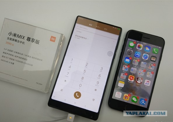 Xiaomi выпустила безрамочный смартфон Mi MIX в керамическом корпусе