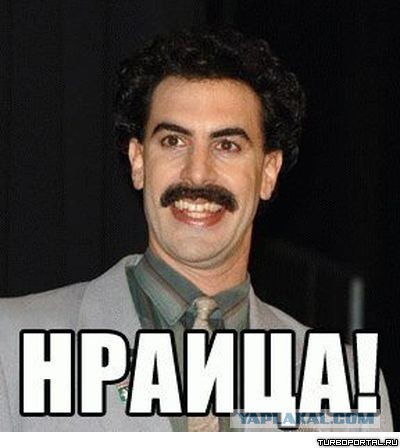 Уличный клоун отжигает