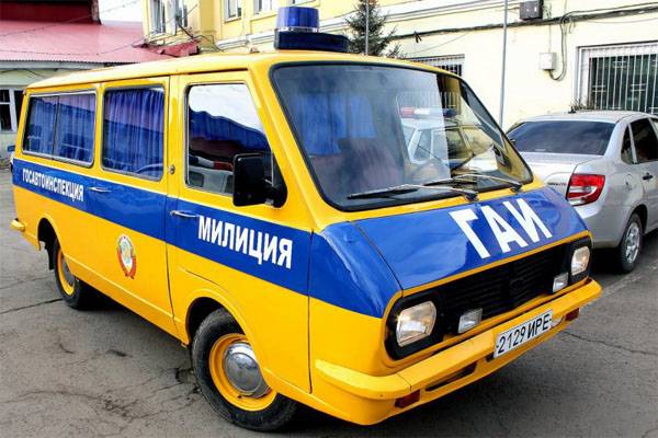 Синий и желтый были в СССР под запретом? Точно?