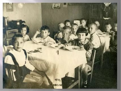 Семь «своих» детей Веры Щёкиной, бепризорные дети в блокадном Ленинграде.
