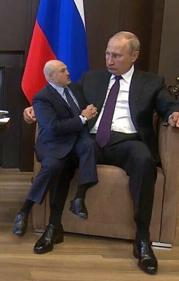 Лукашенко попросит у России миллиарды долларов для защиты от западных санкций