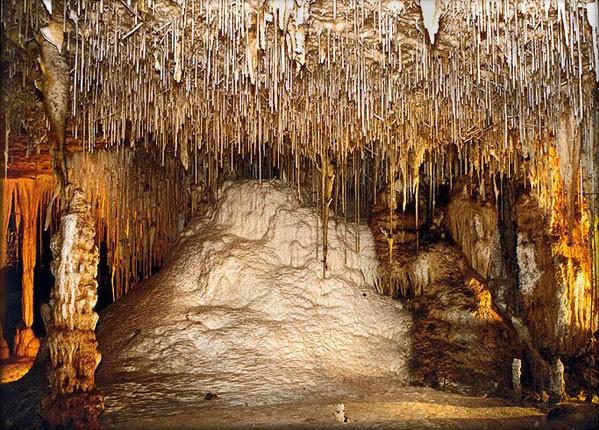 Пещеры - подземный мир