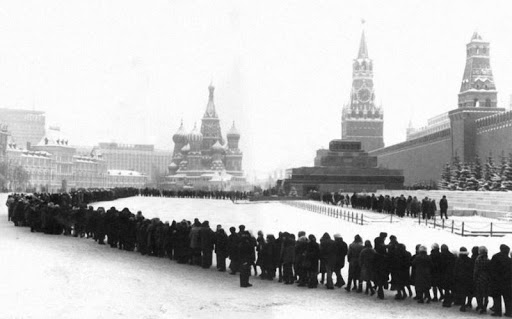 Собрание в школе. Почти прямой эфир