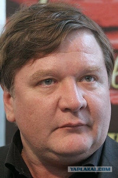 30 портретов людей, не связанных кровным родством, но очень похожих друг на друга