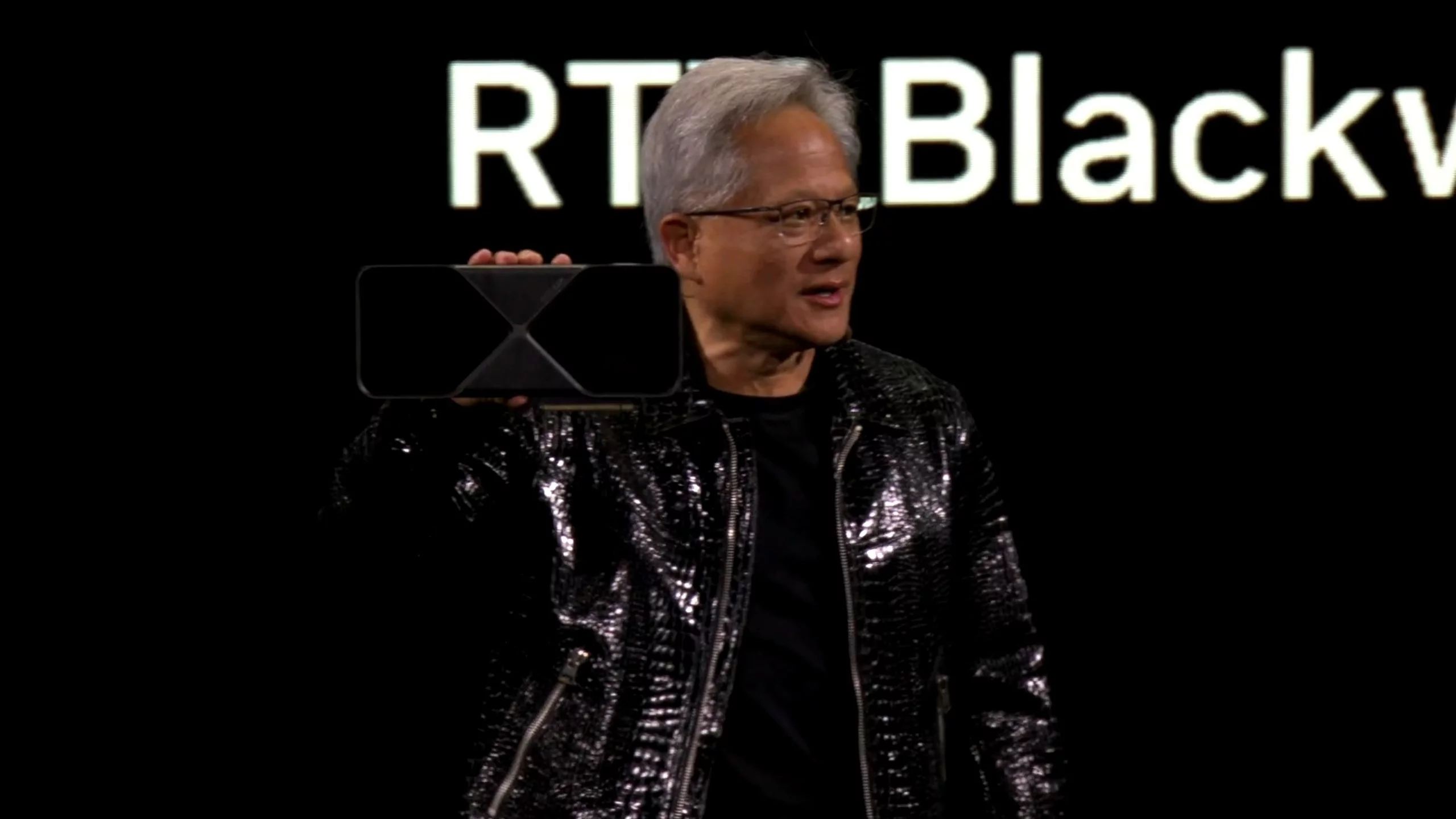 Nvidia официально представила новые видеокарты GeForce RTX 5090, GeForce RTX 5080, GeForce RTX 5070 Ti и GeForce RTX 5070