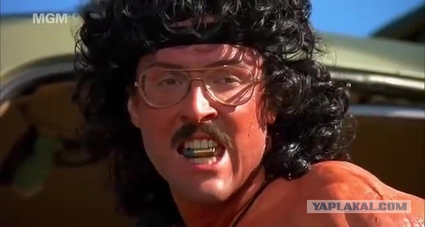 Не прикуривайте от взрывпакетов. Даже если вы - сапер