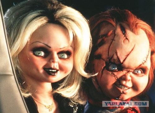 Иду на кухню...включаю свет...а там