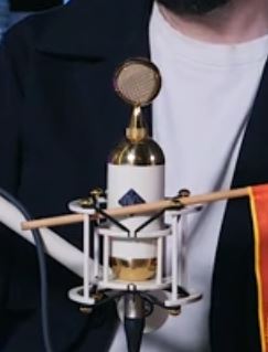 Не ну а чё - и виза и мастеркард в Иране