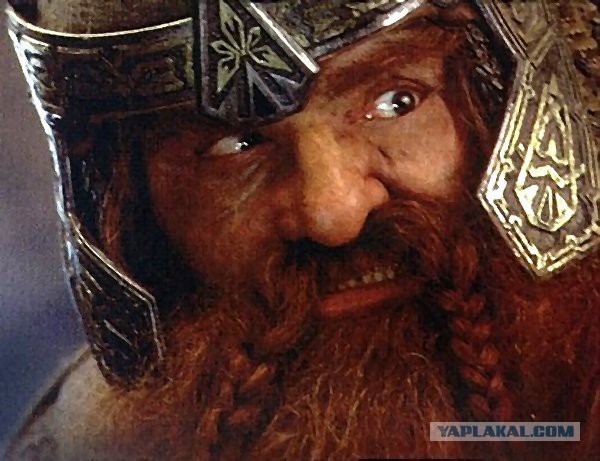 Простите, девушки, но косички теперь не только ваша тема