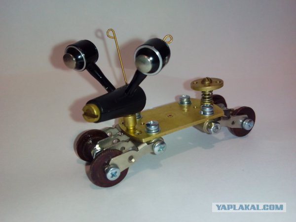 Игрушки из хлама