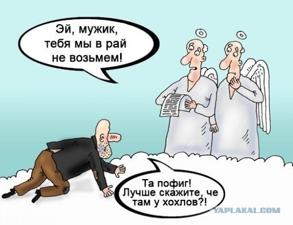 В Санкт-Петербурге горит строящийся военный корабль