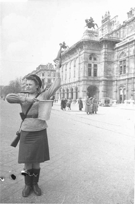Фотографии второй мировой, многие цветные (фото)