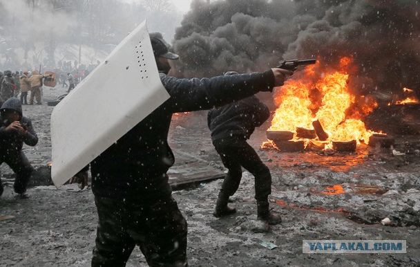 Украина штурмует верховную раду!