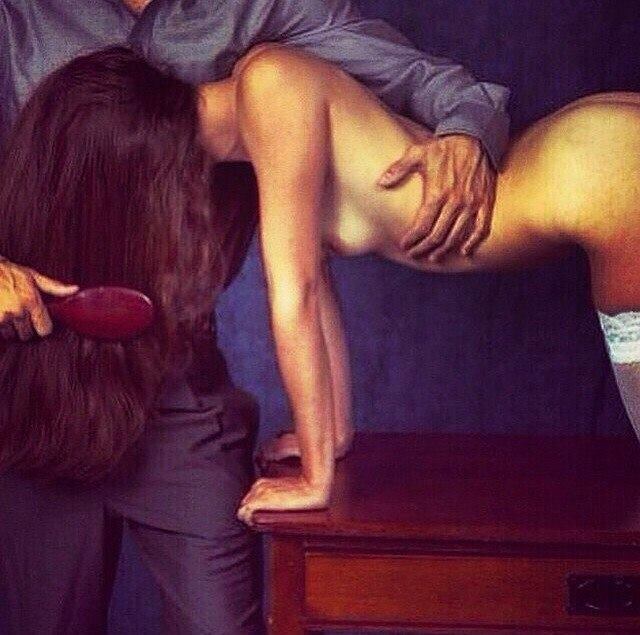 Улыбайтесь, господа.