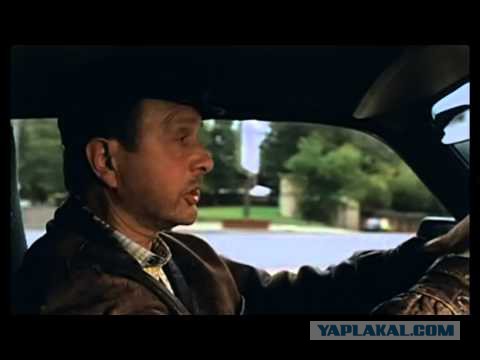 Таксист Убера бомбит