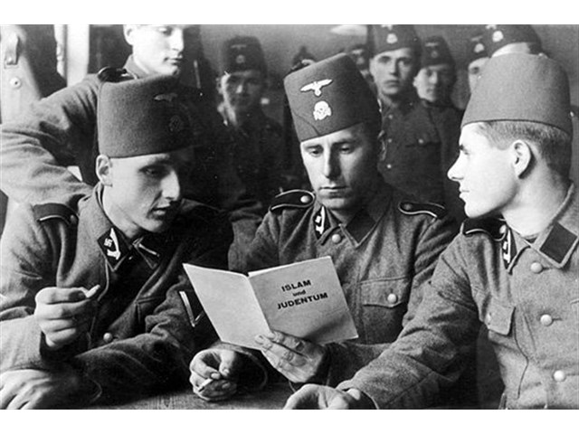 Германию уверенно ведут к гражданской войне
