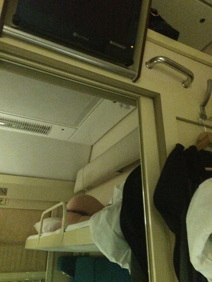 Анал в поезде ✅ Подборка из 2000 порно видео