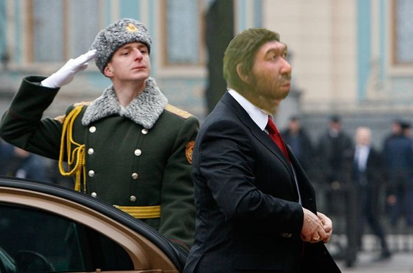 Фотожаба: Соображают на троих