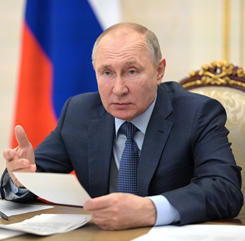 Путин подписал закон, запрещающий причастным к работе экстремистских организаций участвовать в выборах